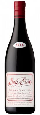 Sea Sun - Pinot Noir (750ml) (750ml)