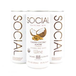 Social Sparkling Wine - Toasted Coconut Almond (4 pack cans) (4 pack cans)